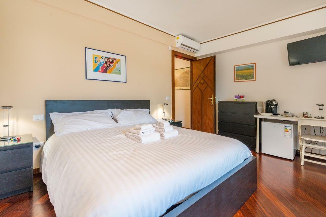 Bed and Breakfast A Casa Di Sara Ermy Бари Экстерьер фото